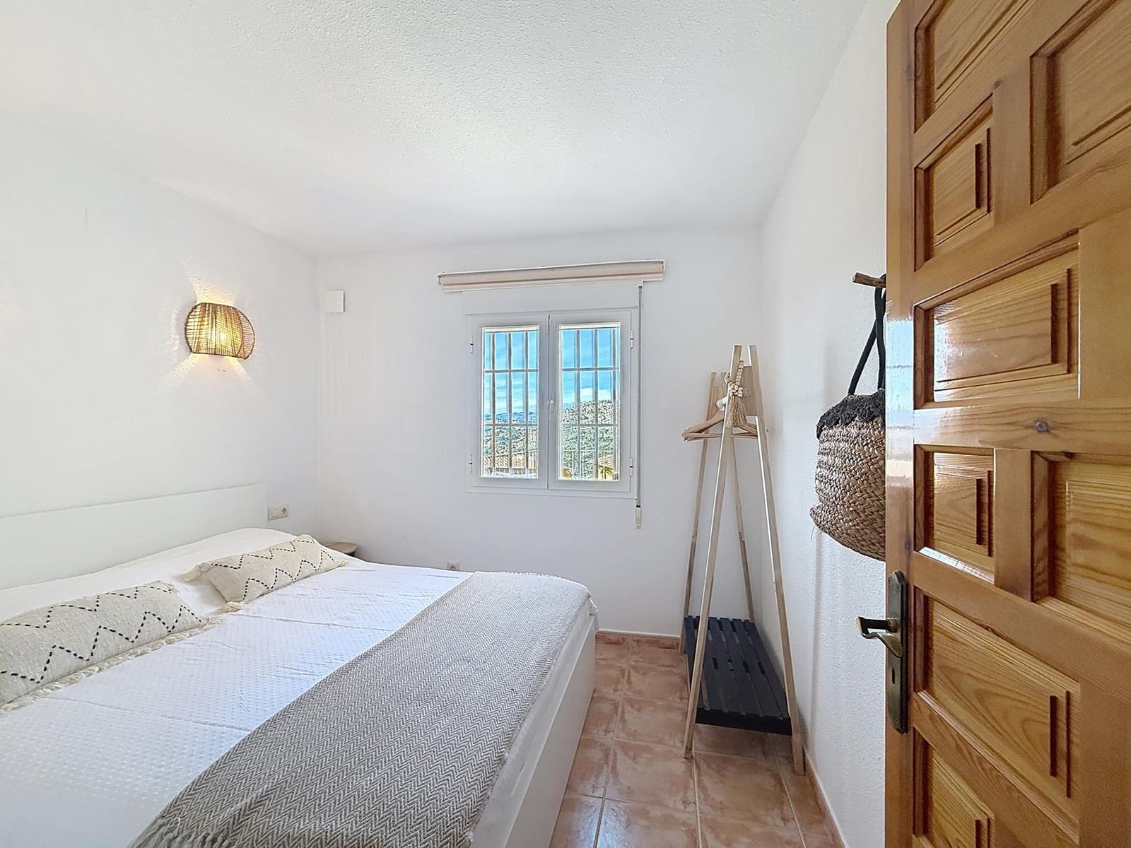 2 bedroom Apartment for sale in Benitachell / Benitatxell with pool garage - € 249,000 (Ref: 9614272)