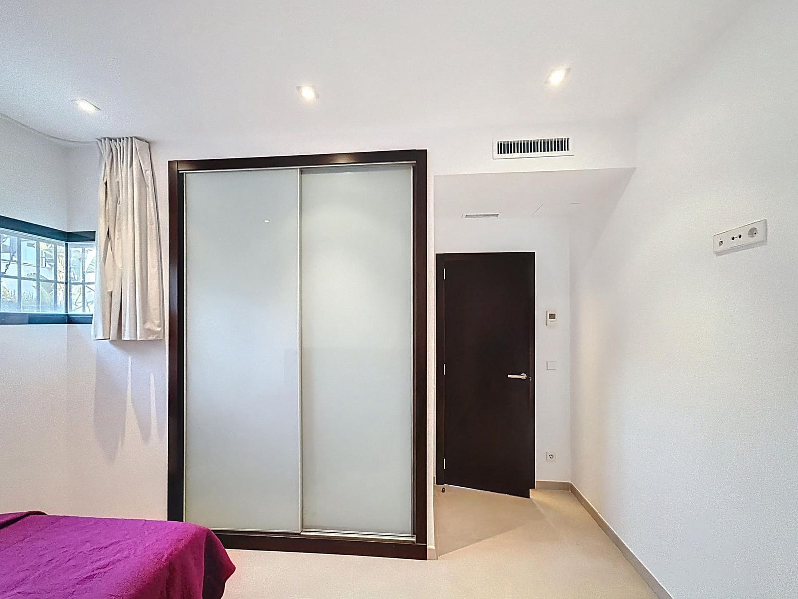 4 bedroom Villa for sale in Benitachell / Benitatxell with pool garage - € 1,499,000 (Ref: 9622022)