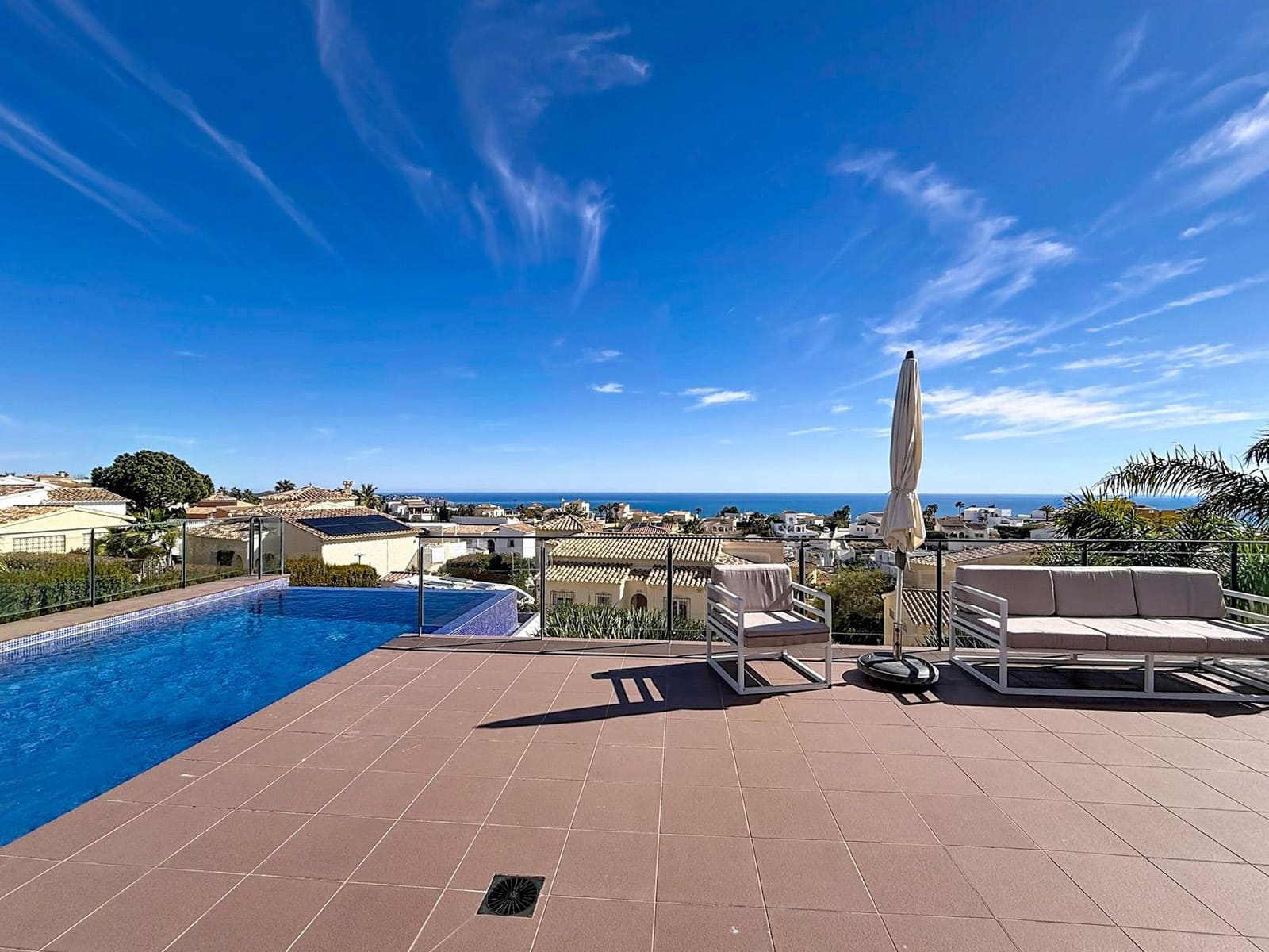 4 bedroom Villa for sale in Benitachell / Benitatxell with pool garage - € 1,499,000 (Ref: 9622022)