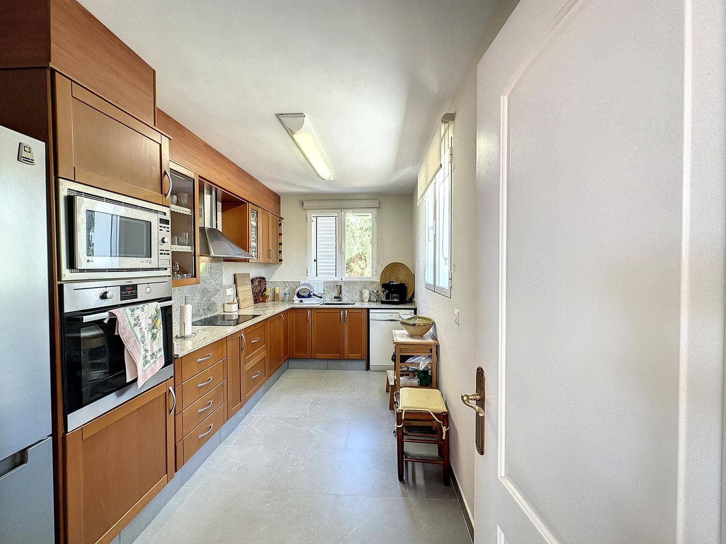 4 bedroom Villa for sale in Benitachell / Benitatxell with pool garage - € 750,000 (Ref: 9674795)