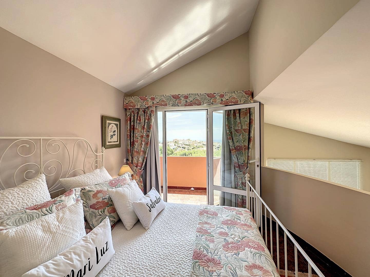 4 bedroom Villa for sale in Benitachell / Benitatxell with pool garage - € 750,000 (Ref: 9674795)