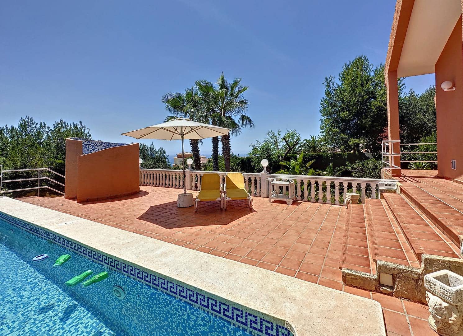 4 bedroom Villa for sale in Benitachell / Benitatxell with pool garage - € 750,000 (Ref: 9674795)