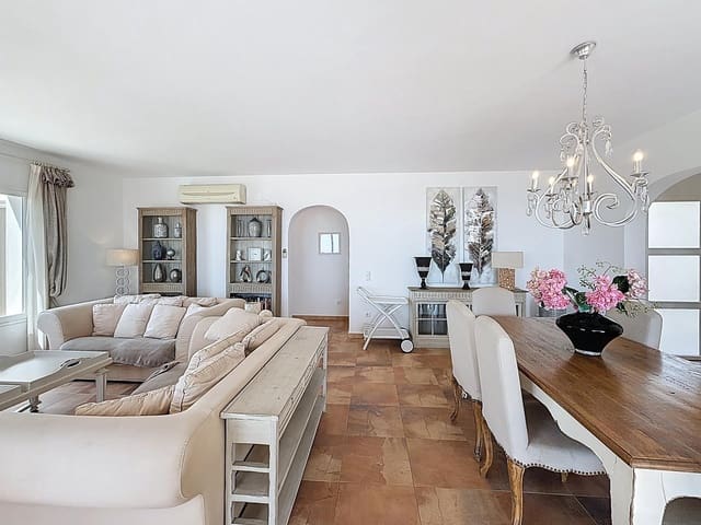 4 quarto Moradia para venda em Cumbre del Sol, Benitachell / Benitatxell com piscina garagem - 995 000 € (Ref: 9696781)