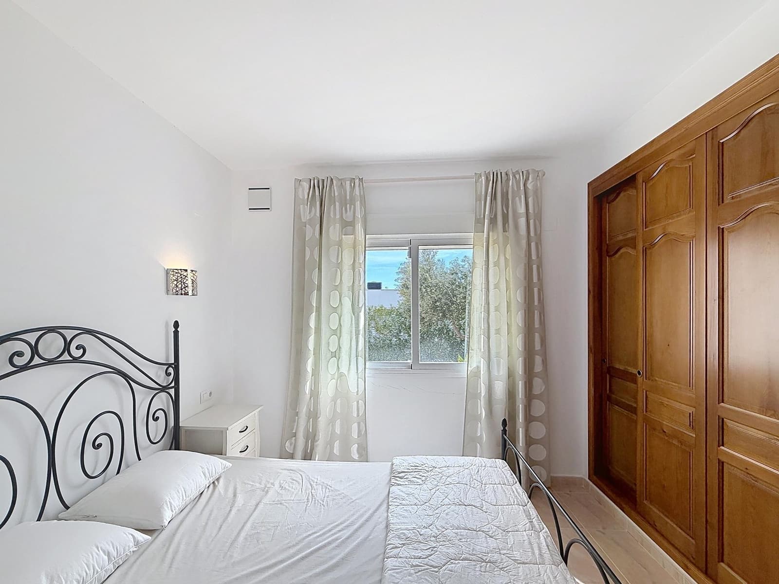 4 sypialnia Willa na sprzedaż w Benitachell / Benitatxell z basenem garażem - 995 000 € (Ref: 9696781)