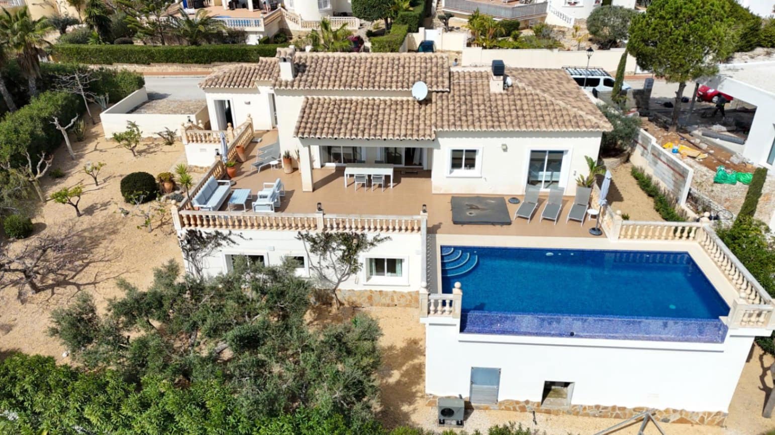 4 quarto Moradia para venda em Benitachell / Benitatxell com piscina garagem - 995 000 € (Ref: 9696781)