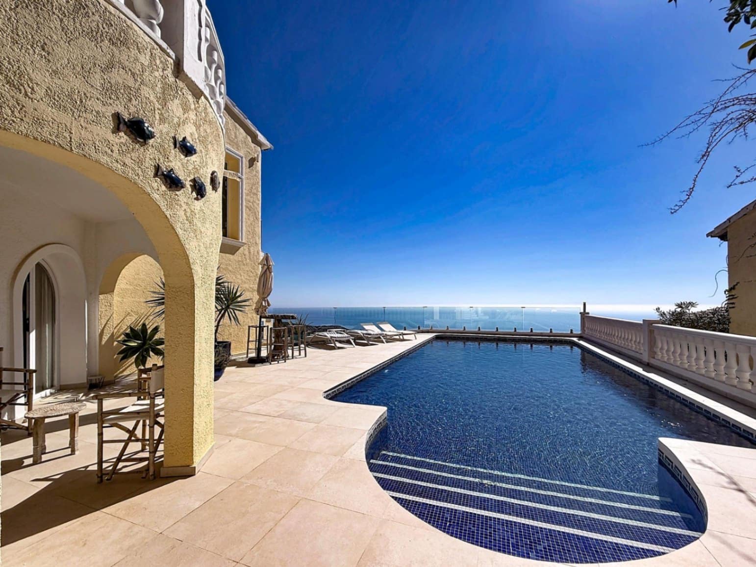 4 bedroom Villa for sale in Benitachell / Benitatxell - € 980,000 (Ref: 9696782)