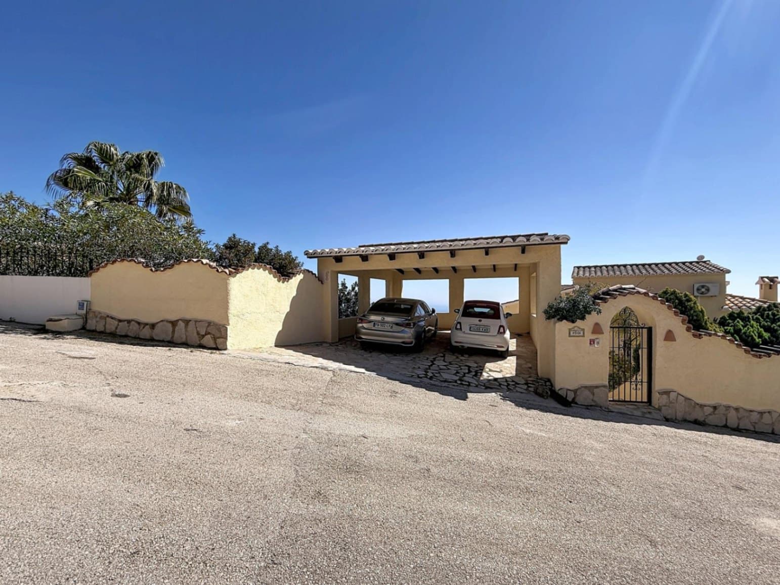 4 bedroom Villa for sale in Benitachell / Benitatxell - € 980,000 (Ref: 9696782)