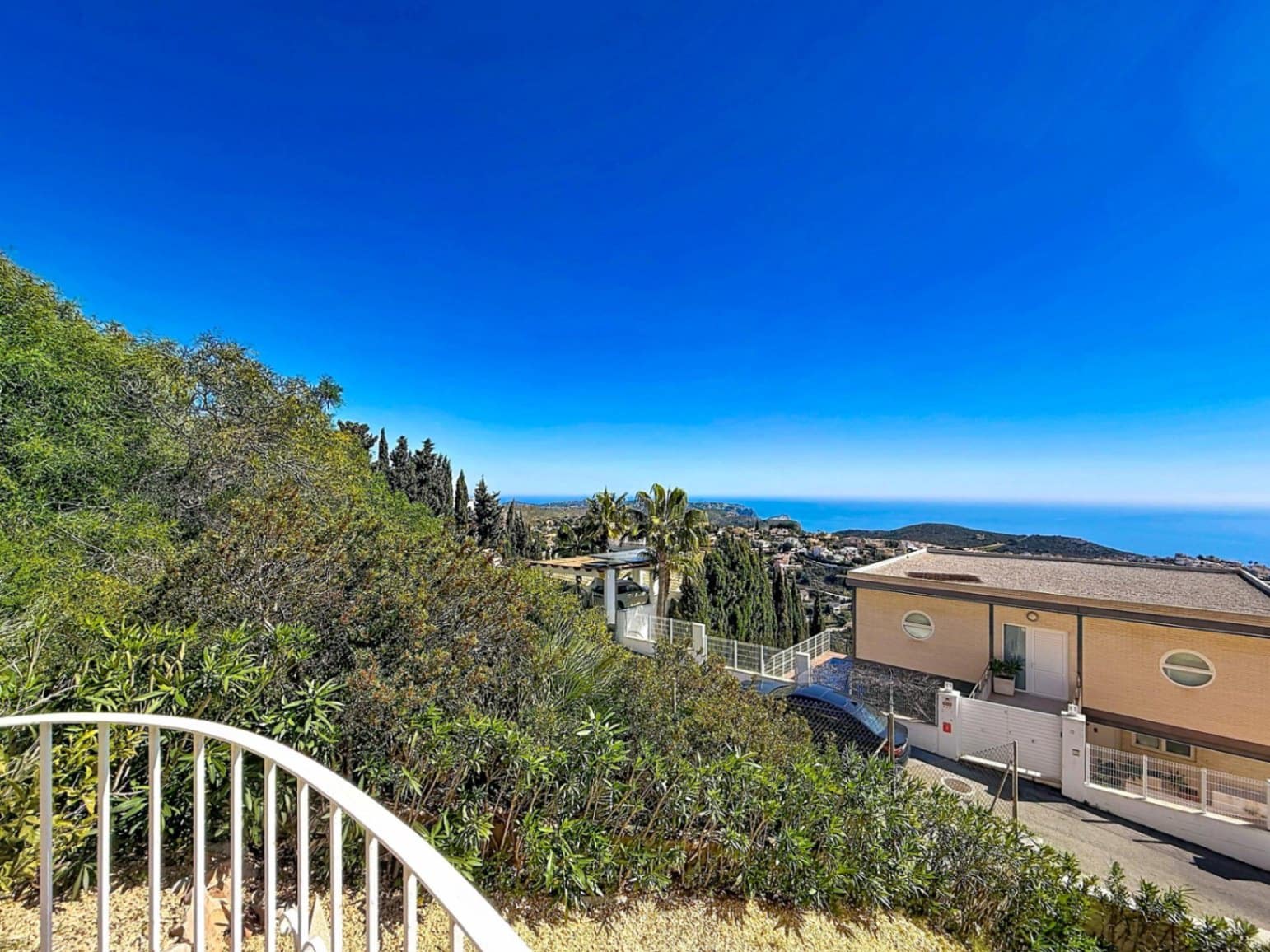 4 bedroom Villa for sale in Benitachell / Benitatxell - € 980,000 (Ref: 9696782)