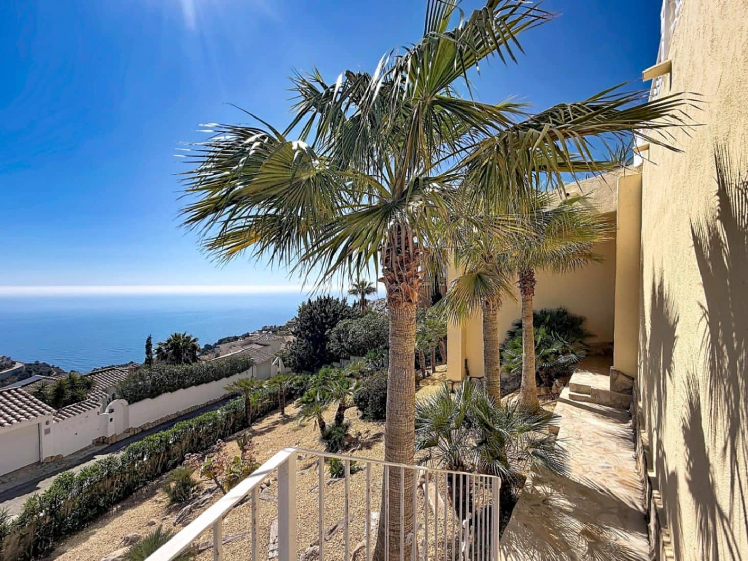 4 bedroom Villa for sale in Benitachell / Benitatxell - € 980,000 (Ref: 9696782)