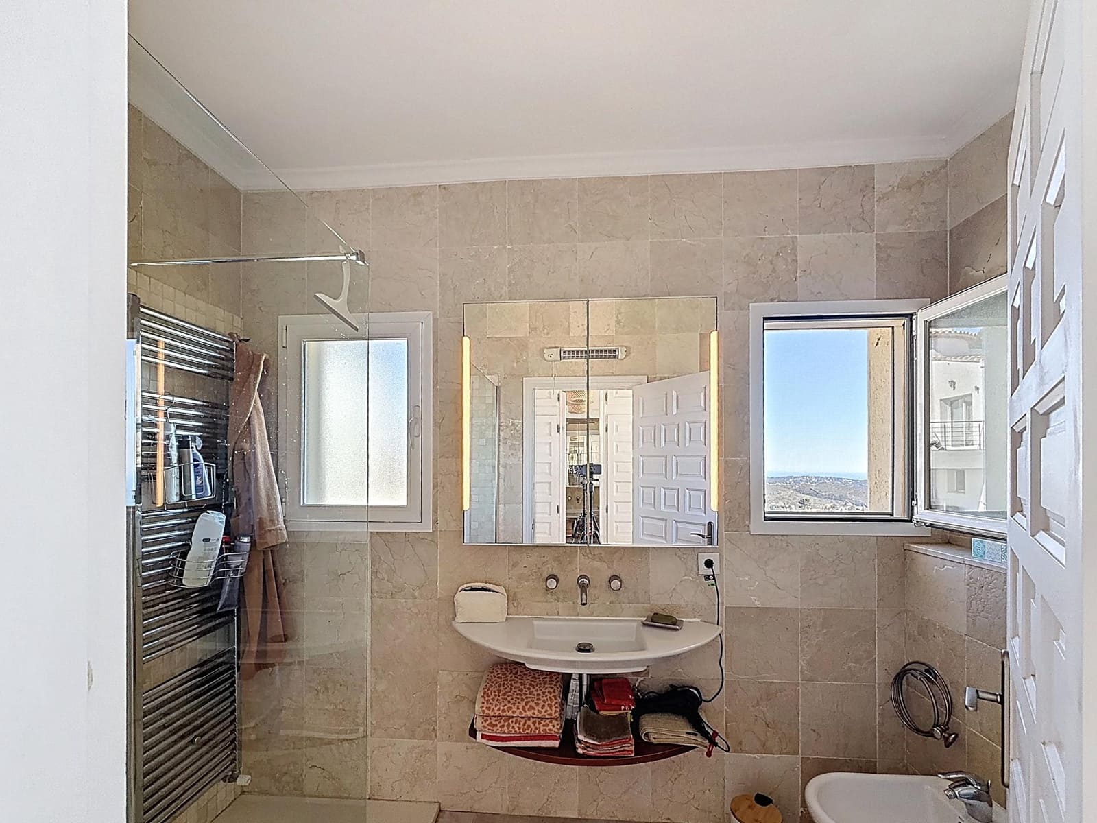 4 bedroom Villa for sale in Benitachell / Benitatxell - € 980,000 (Ref: 9696782)