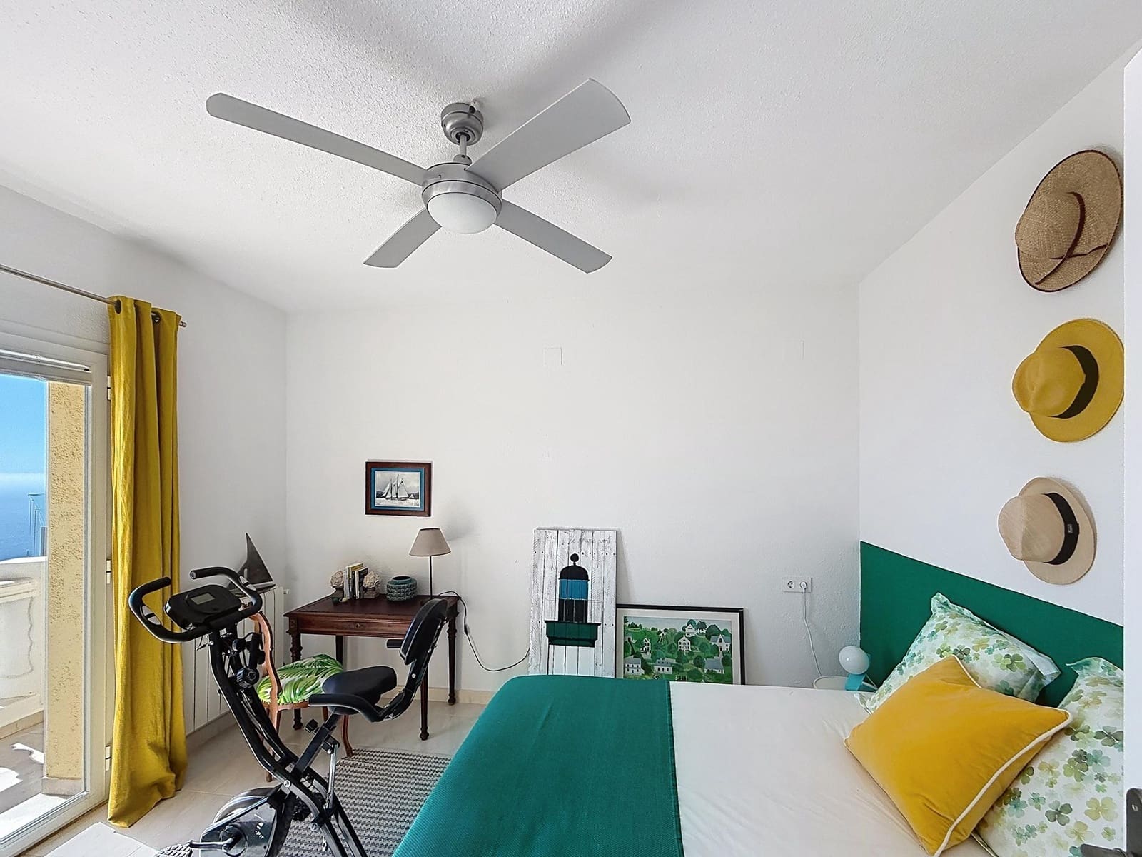 4 bedroom Villa for sale in Benitachell / Benitatxell - € 980,000 (Ref: 9696782)