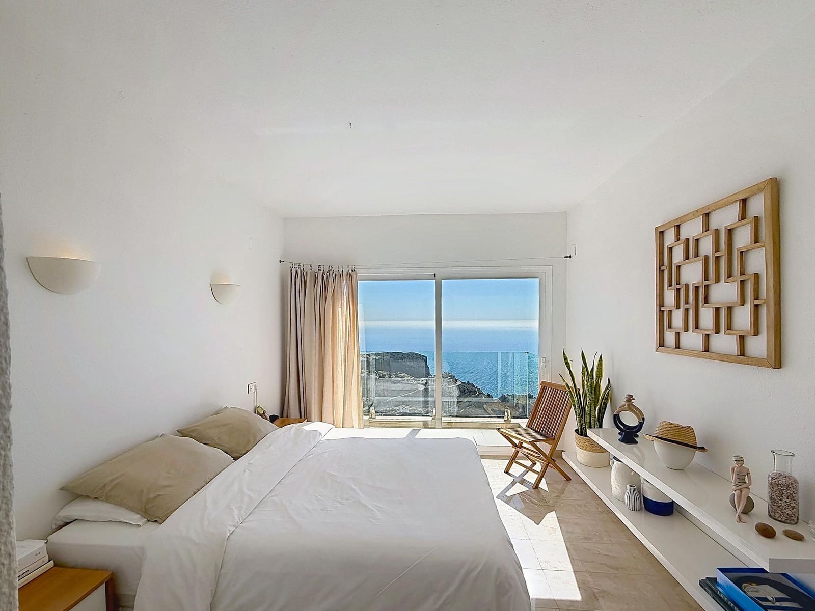 4 bedroom Villa for sale in Benitachell / Benitatxell - € 980,000 (Ref: 9696782)