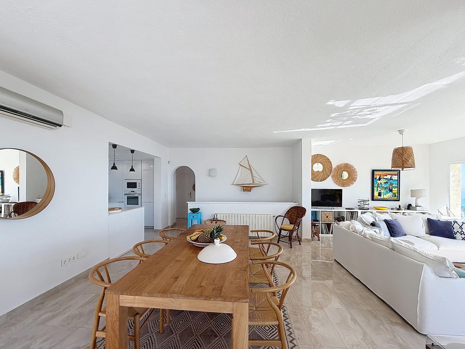 4 bedroom Villa for sale in Benitachell / Benitatxell - € 980,000 (Ref: 9696782)