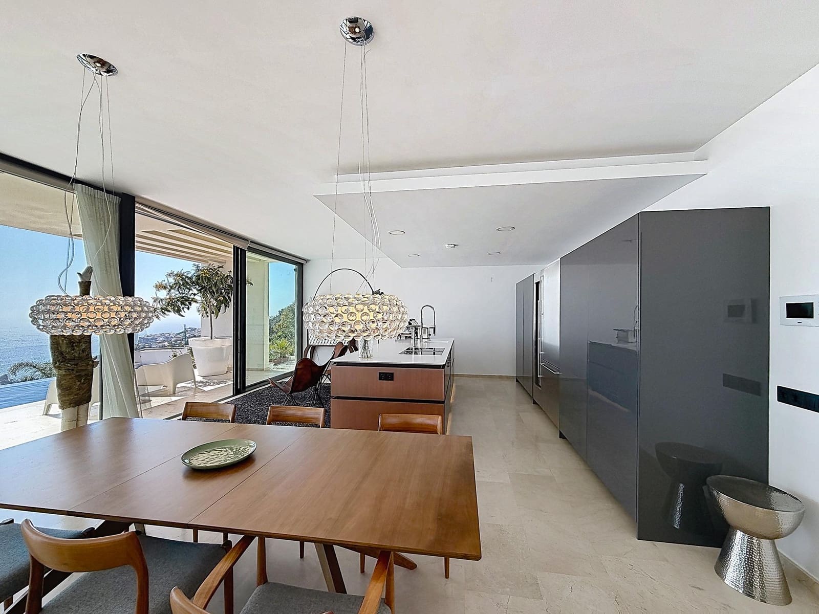 4 bedroom Villa for sale in Benitachell / Benitatxell with pool - € 2,450,000 (Ref: 9744222)