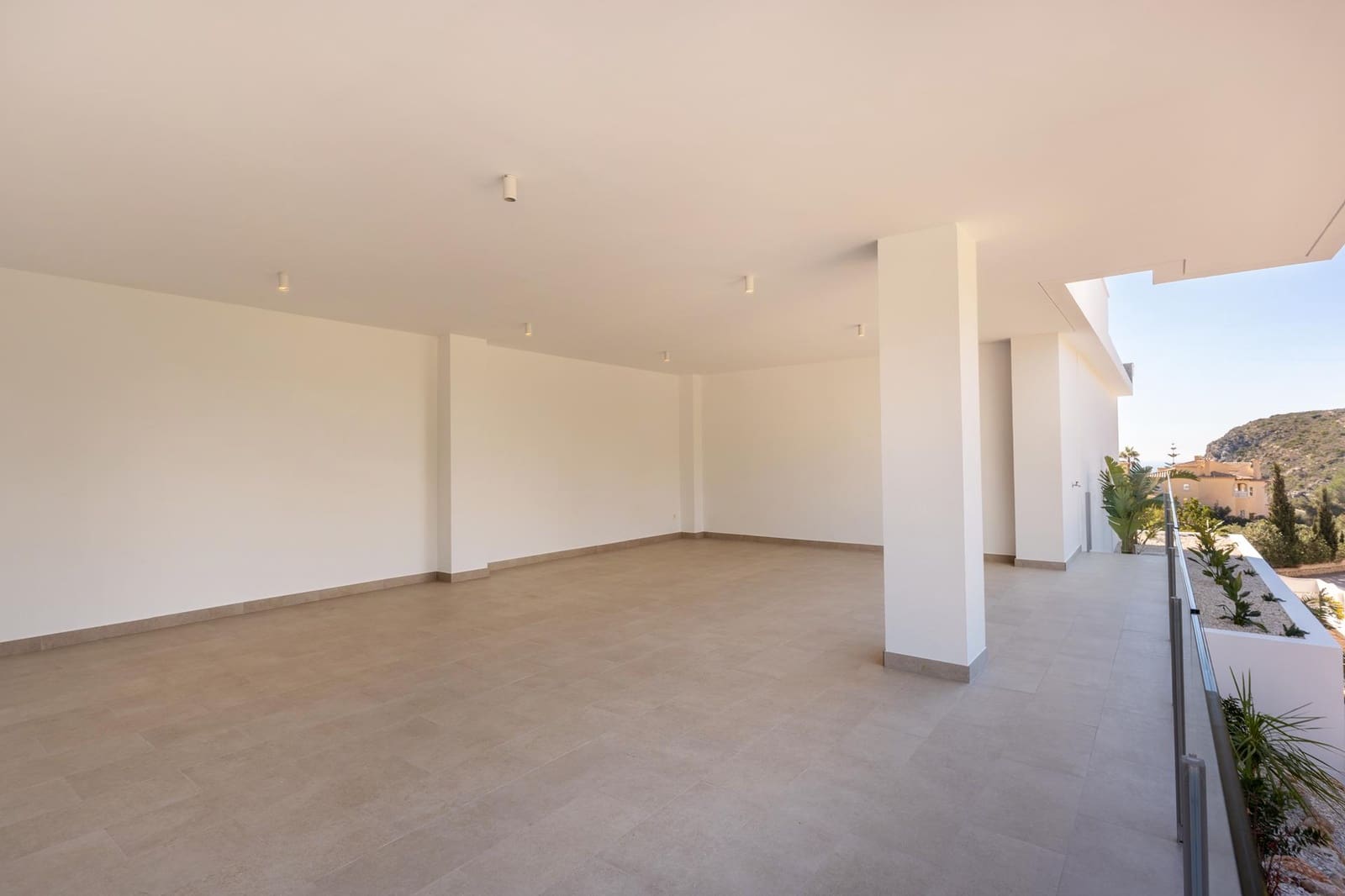 3 quarto Moradia para venda em Cumbre del Sol com piscina garagem - 1 378 000 € (Ref: 9772051)