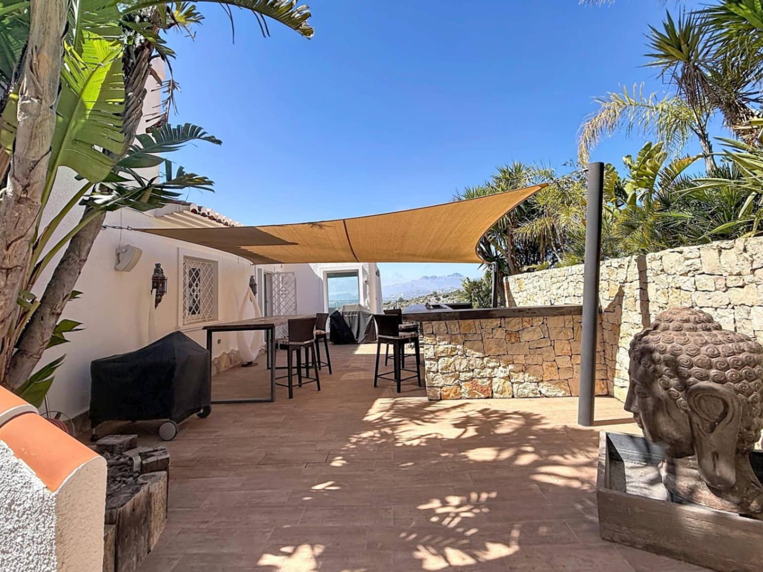 4 bedroom Villa for sale in Benitachell / Benitatxell with garage - € 1,550,000 (Ref: 9788726)