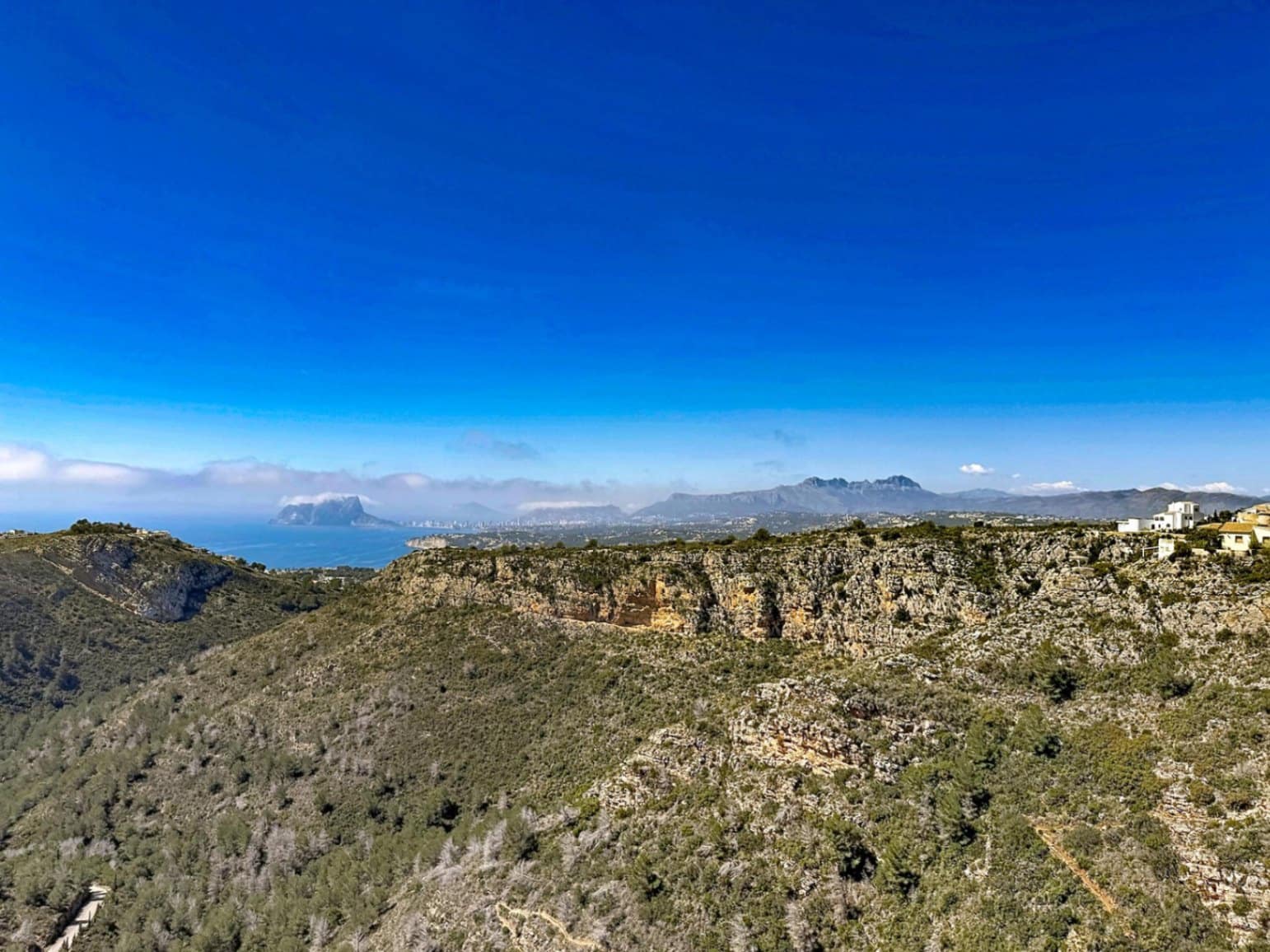 4 bedroom Villa for sale in Benitachell / Benitatxell with garage - € 1,550,000 (Ref: 9788726)