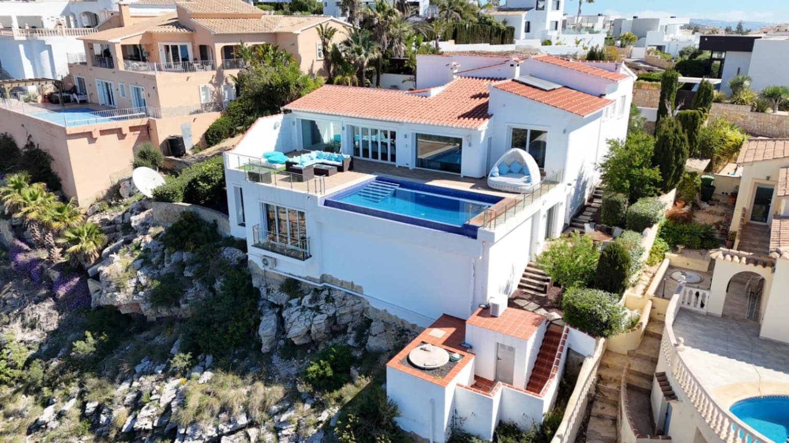 4 bedroom Villa for sale in Benitachell / Benitatxell with garage - € 1,550,000 (Ref: 9788726)
