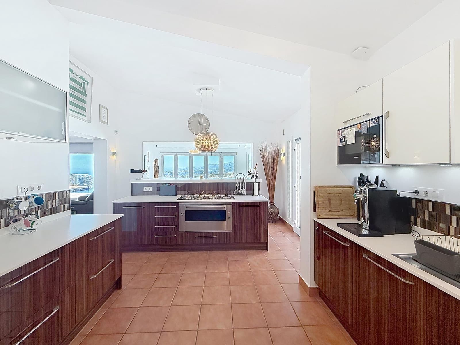 4 bedroom Villa for sale in Benitachell / Benitatxell with garage - € 1,550,000 (Ref: 9788726)