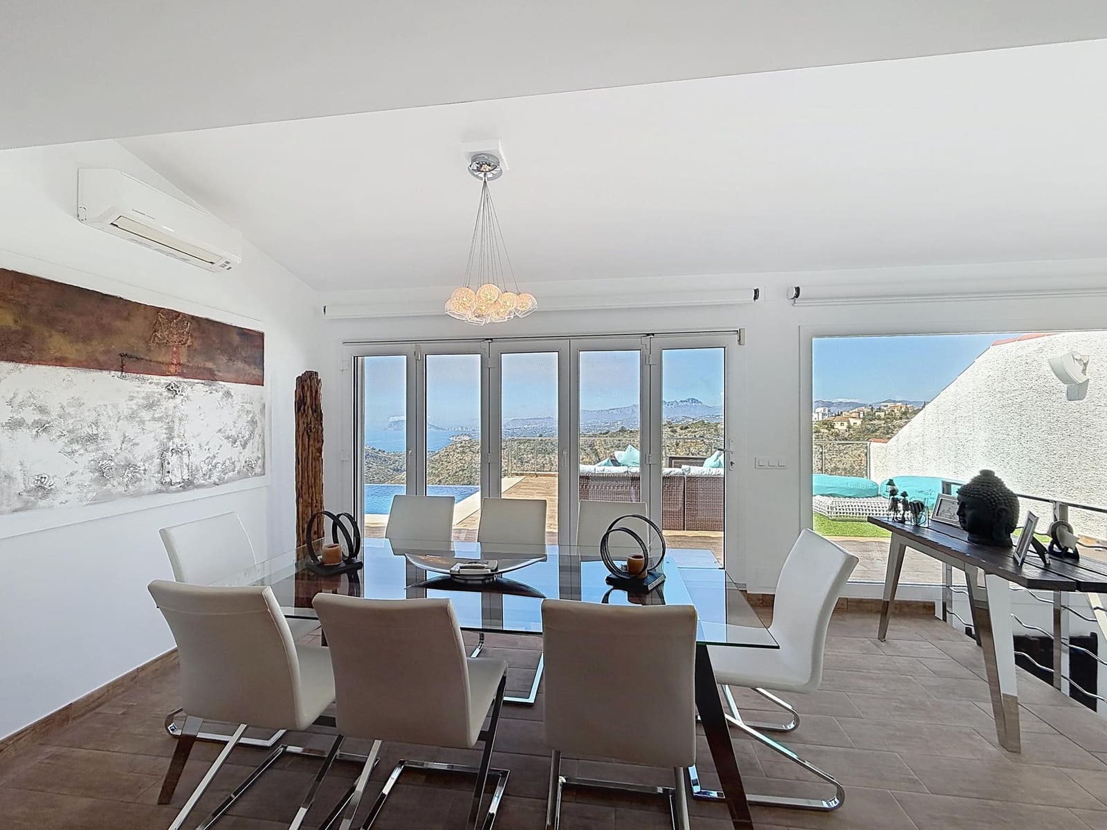 4 bedroom Villa for sale in Benitachell / Benitatxell with garage - € 1,550,000 (Ref: 9788726)