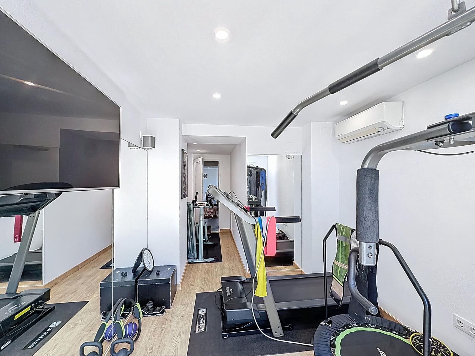 4 bedroom Villa for sale in Benitachell / Benitatxell with garage - € 1,550,000 (Ref: 9788726)