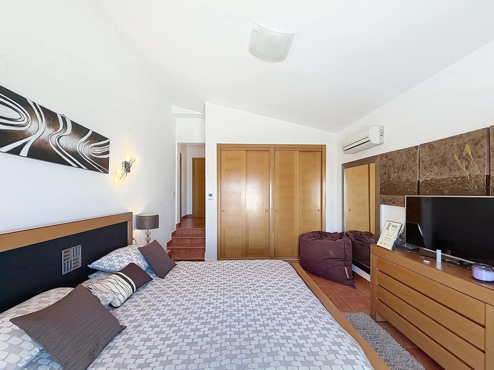 4 bedroom Villa for sale in Benitachell / Benitatxell with garage - € 1,550,000 (Ref: 9788726)