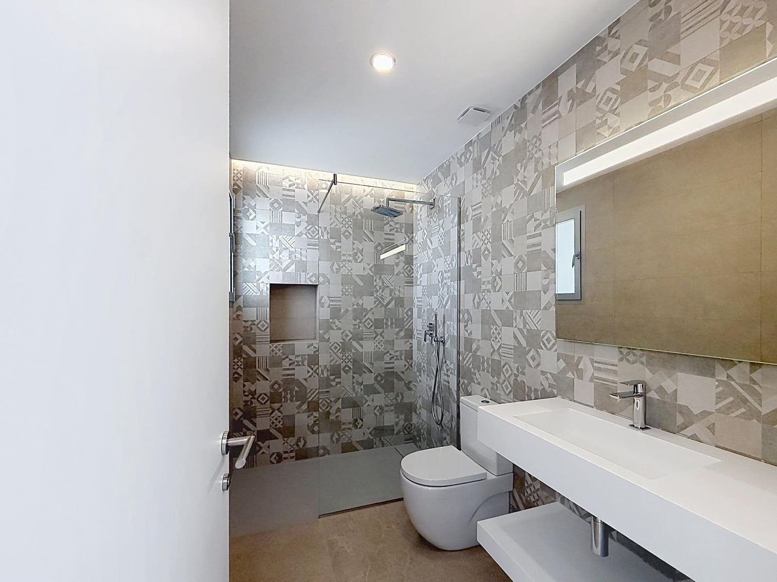 4 quarto Moradia para venda em Benitachell / Benitatxell com piscina garagem - 1 499 000 € (Ref: 9841777)