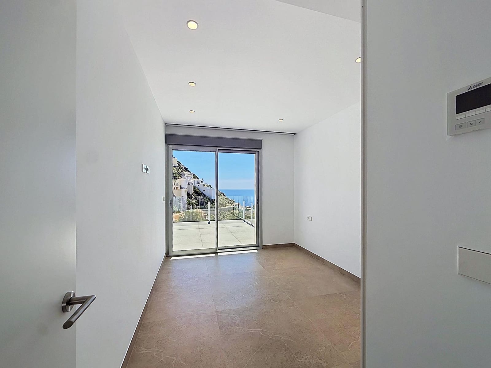 4 quarto Moradia para venda em Benitachell / Benitatxell com piscina garagem - 1 499 000 € (Ref: 9841777)