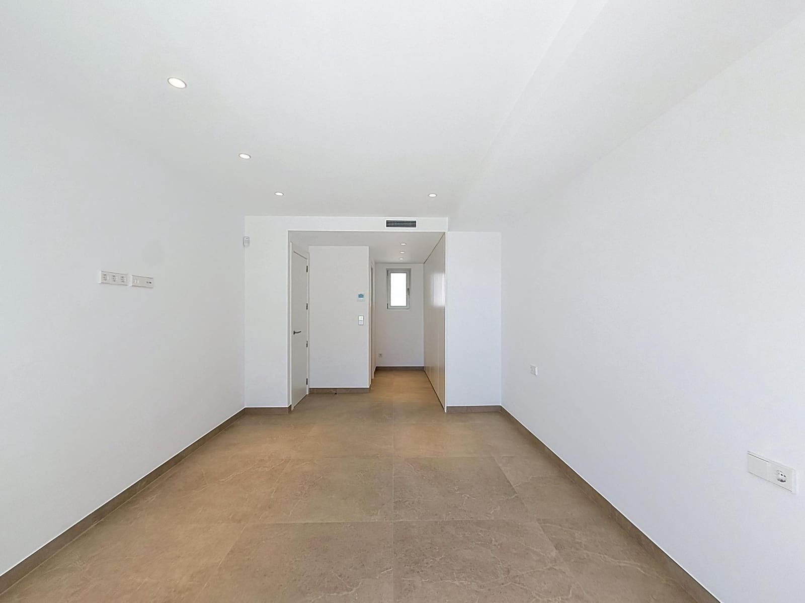 4 quarto Moradia para venda em Benitachell / Benitatxell com piscina garagem - 1 499 000 € (Ref: 9841777)