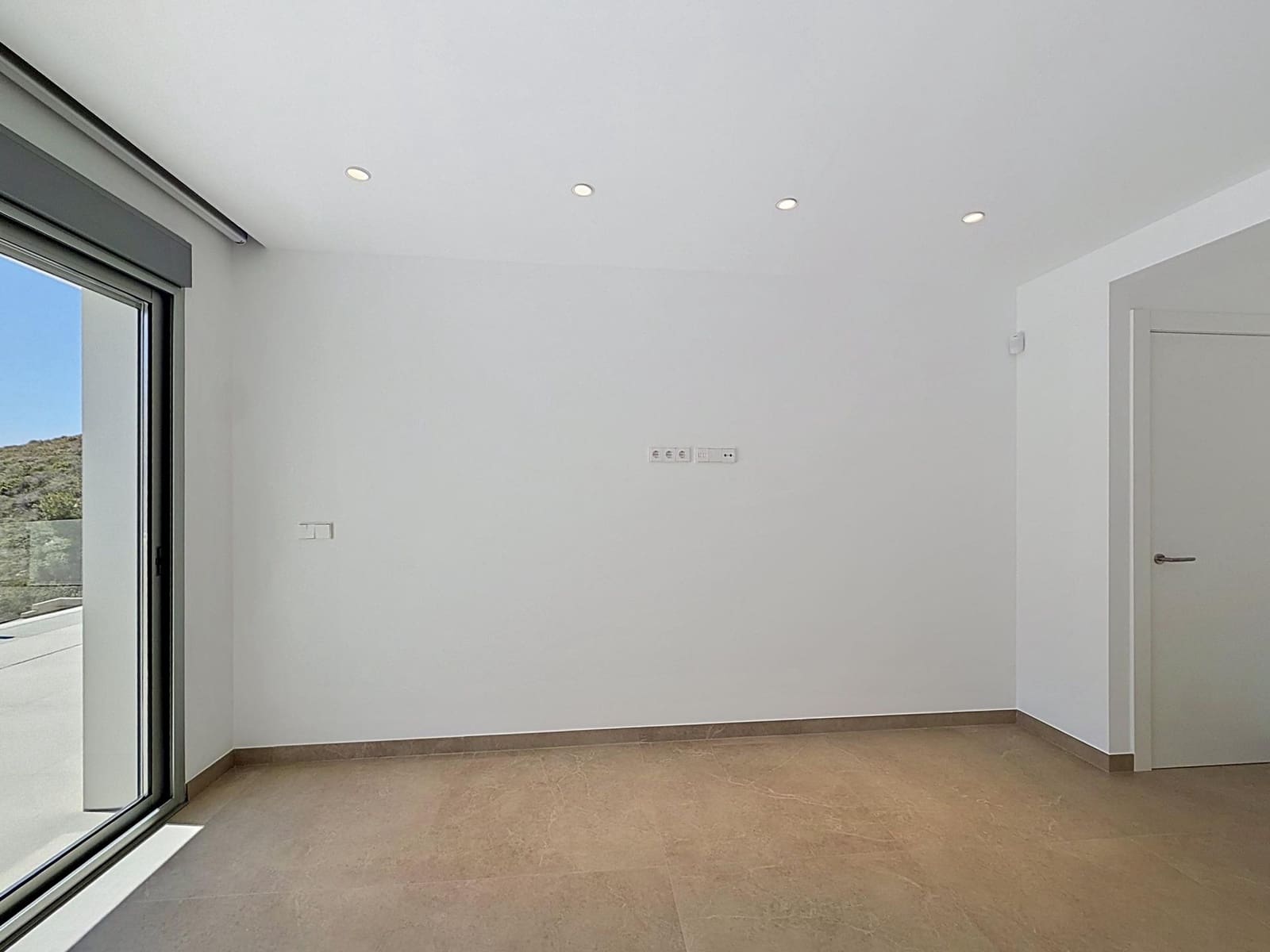 4 quarto Moradia para venda em Benitachell / Benitatxell com piscina garagem - 1 499 000 € (Ref: 9841777)