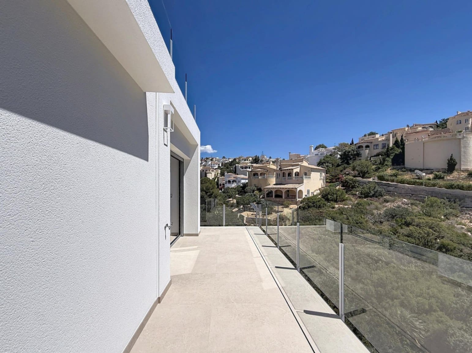4 quarto Moradia para venda em Benitachell / Benitatxell com piscina garagem - 1 499 000 € (Ref: 9841777)