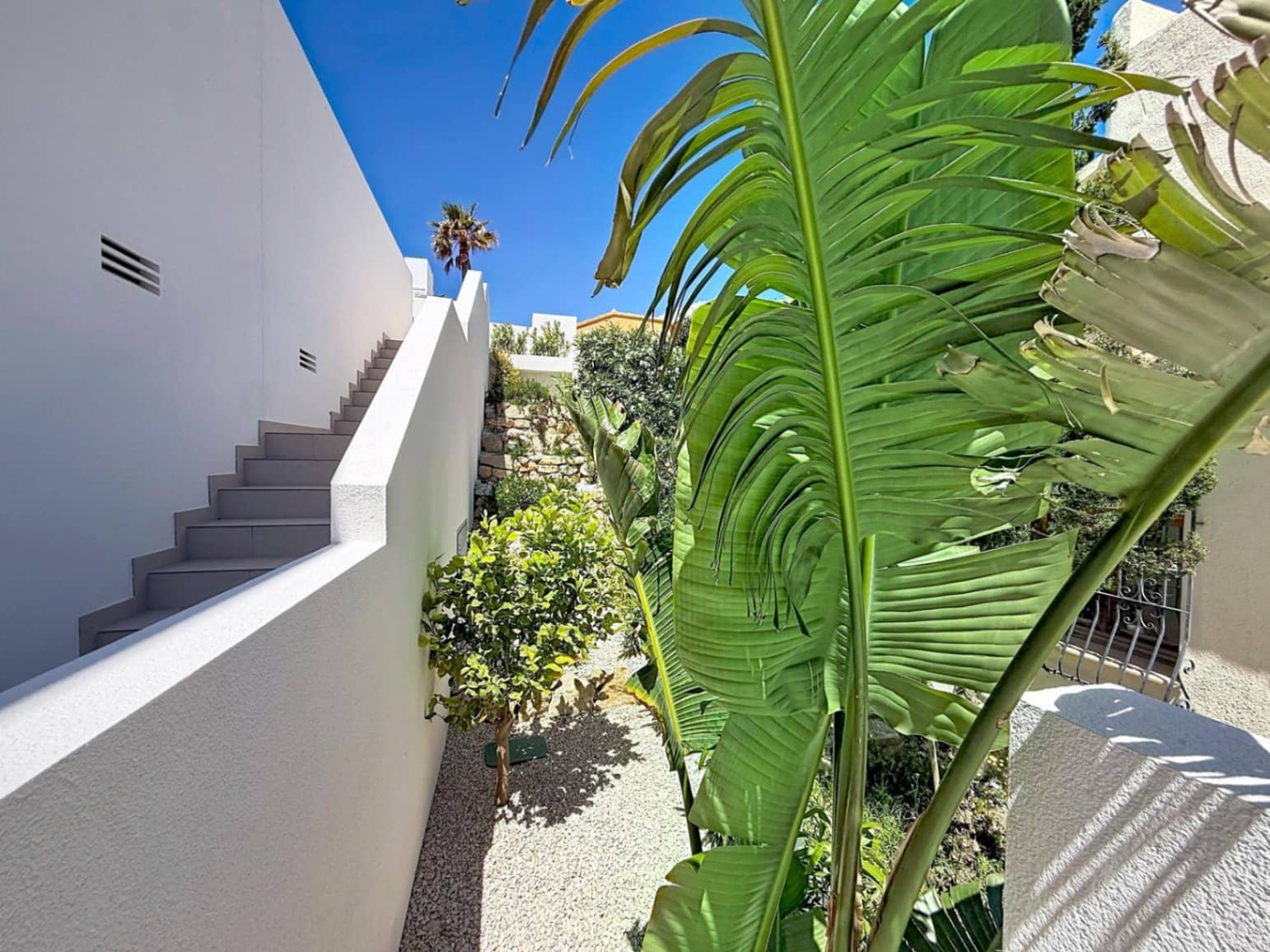 4 quarto Moradia para venda em Benitachell / Benitatxell com piscina garagem - 1 499 000 € (Ref: 9841777)