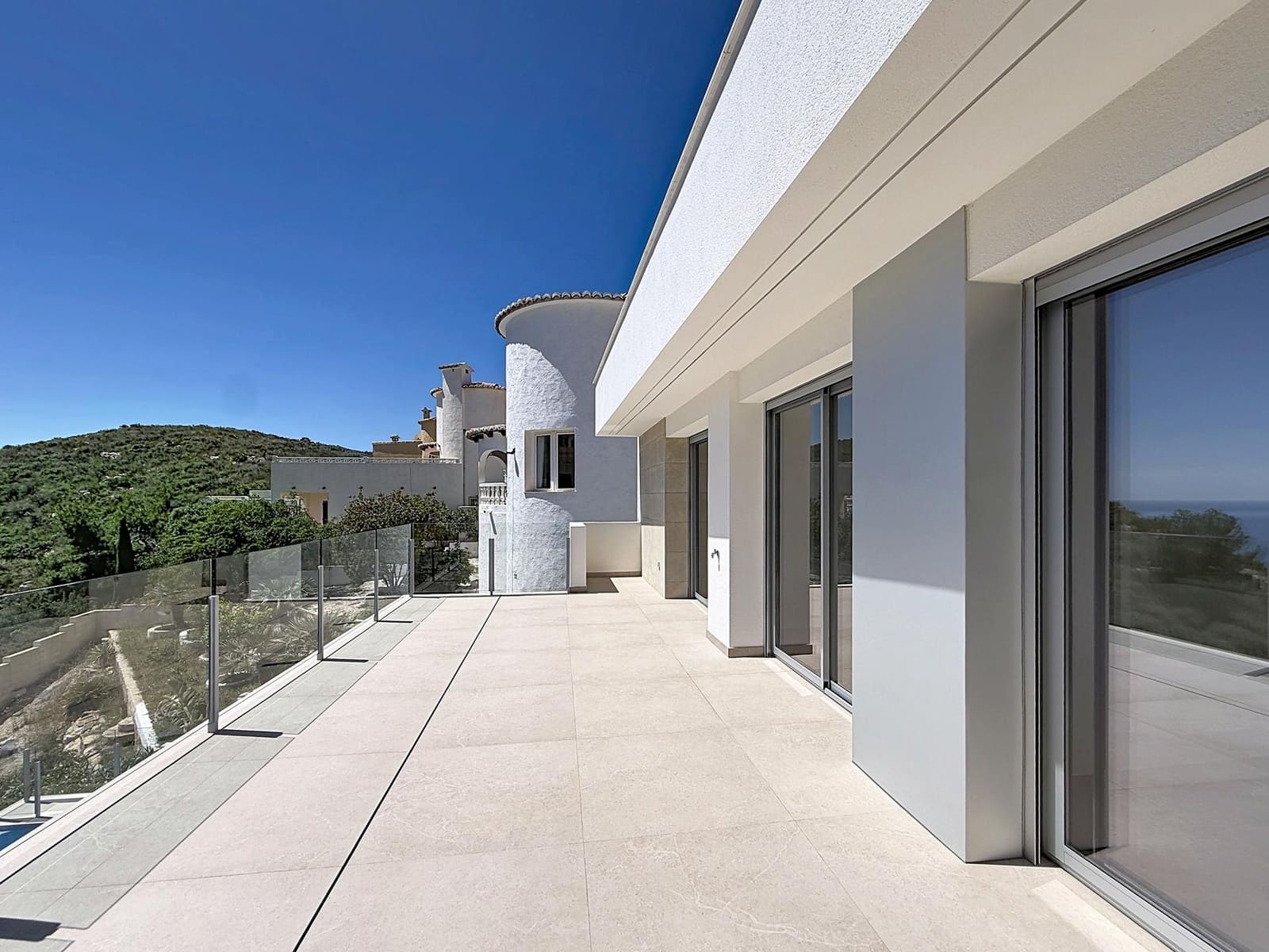 4 quarto Moradia para venda em Benitachell / Benitatxell com piscina garagem - 1 499 000 € (Ref: 9841777)