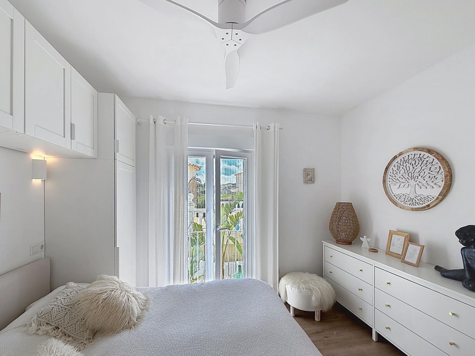 2 Zimmer Villa zu verkaufen in Cumbre del Sol mit Garage - 435.000 € (Ref: 9875268)
