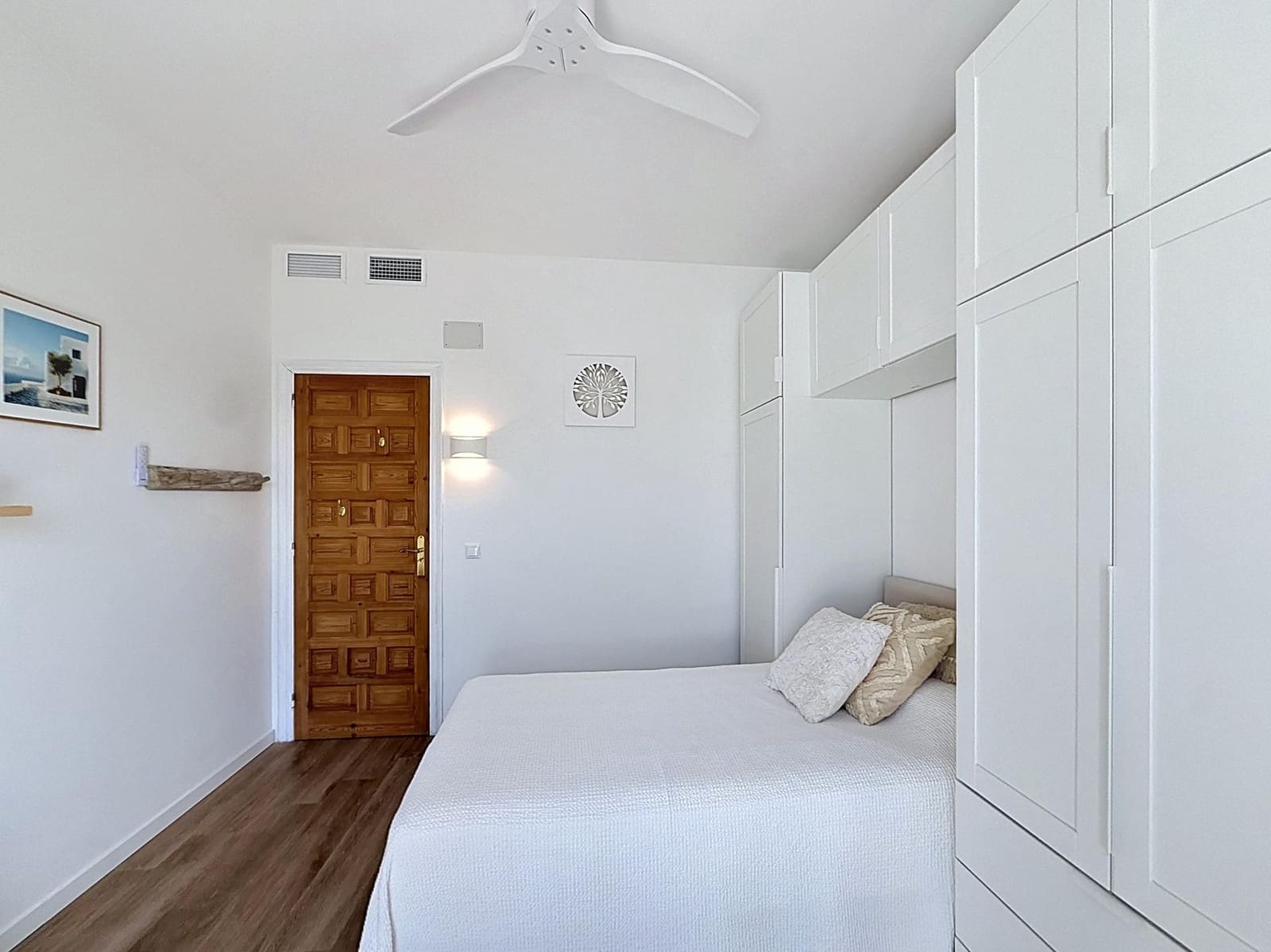 2 Zimmer Villa zu verkaufen in Cumbre del Sol mit Garage - 435.000 € (Ref: 9875268)