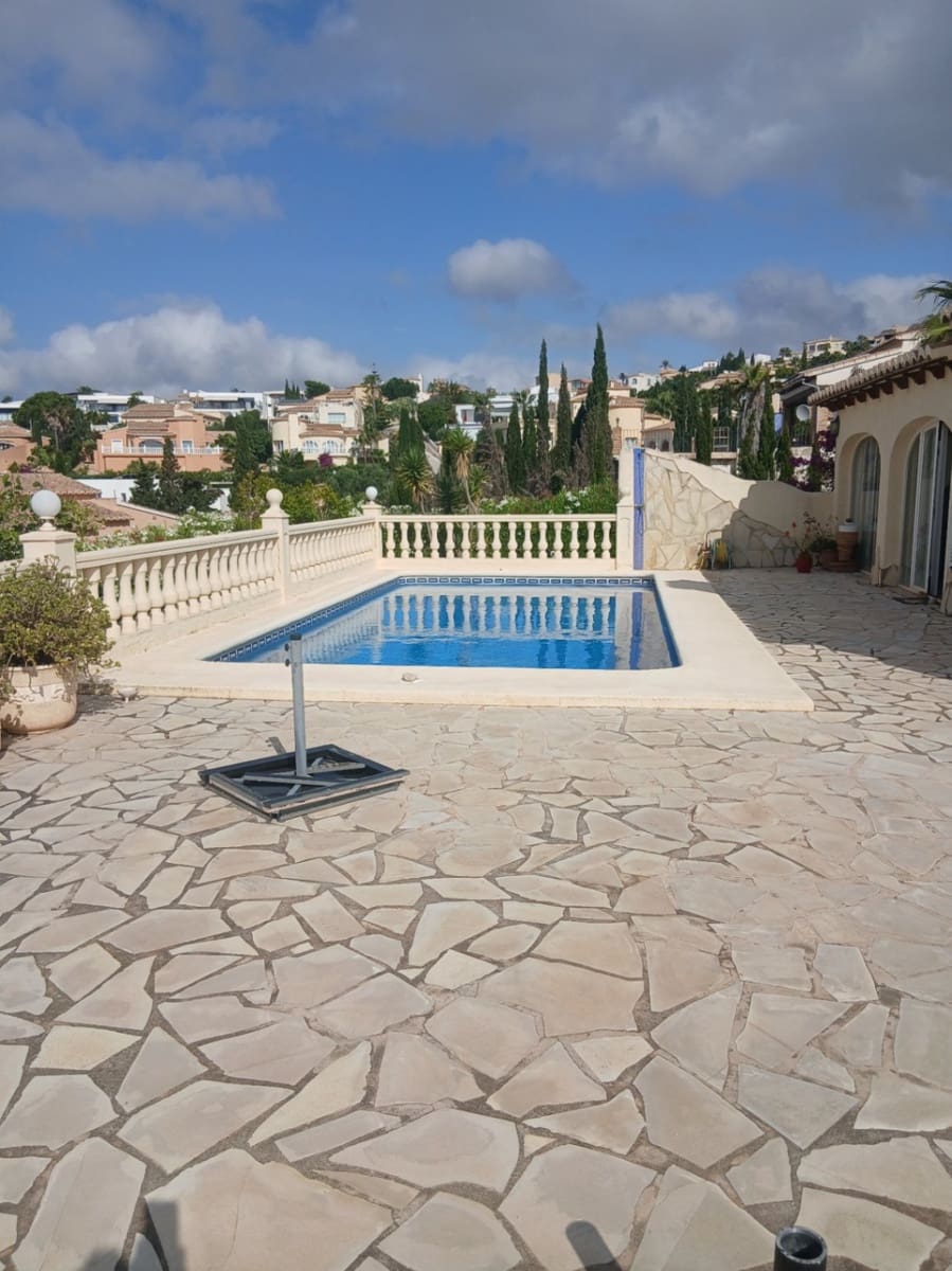 3 soverom Villa til salgs i Cumbre del Sol med svømmebasseng garasje - € 750 000 (Ref: 9889333)