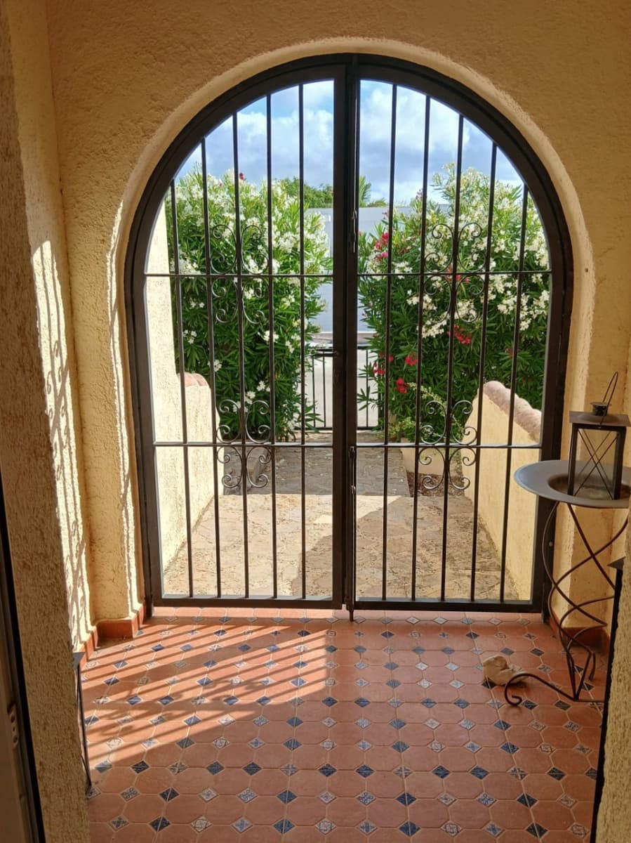 3 soverom Villa til salgs i Cumbre del Sol med svømmebasseng garasje - € 750 000 (Ref: 9889333)