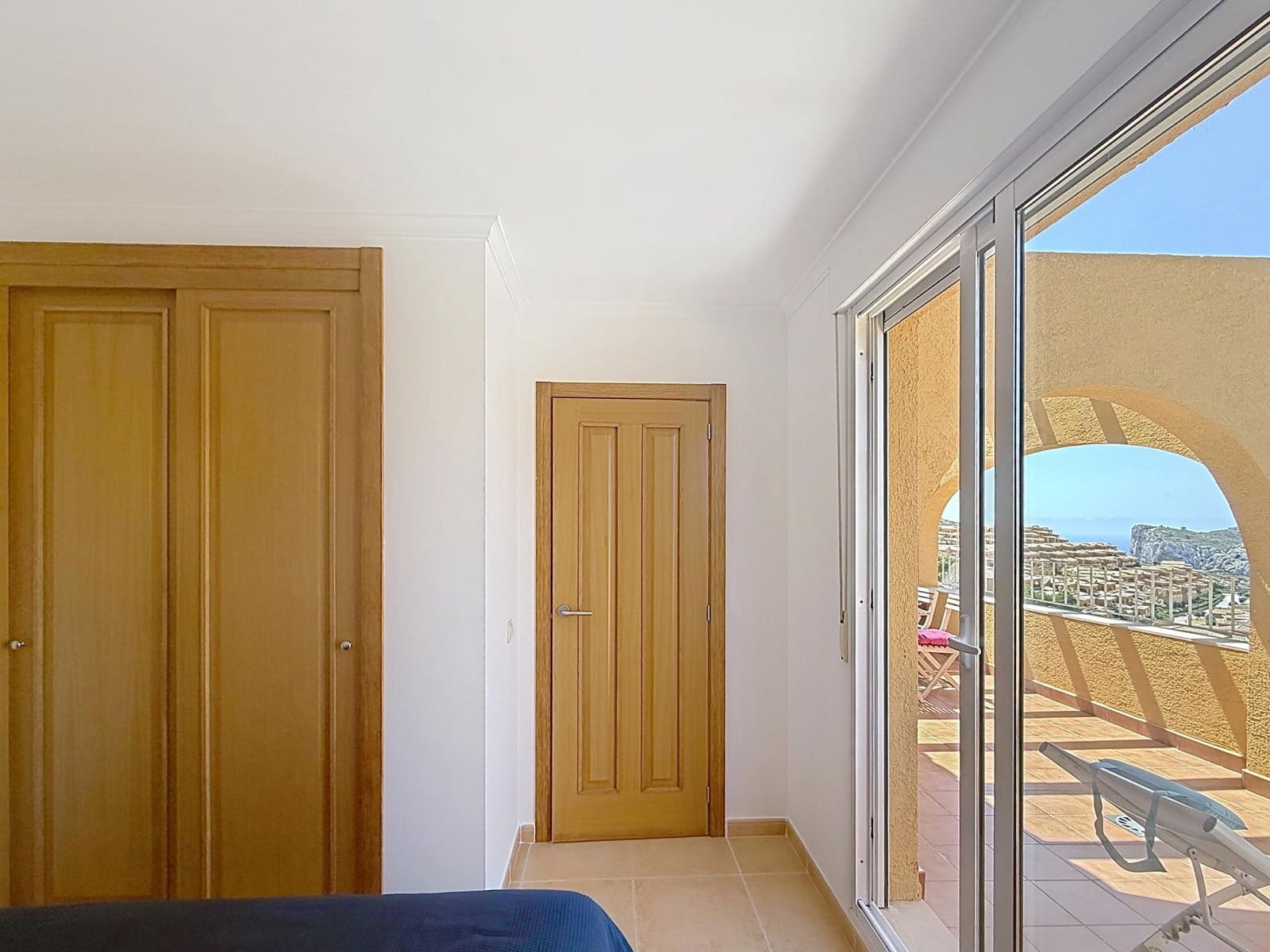3 quarto Apartamento para venda em Cumbre del Sol com piscina garagem - 320 000 € (Ref: 9908271)