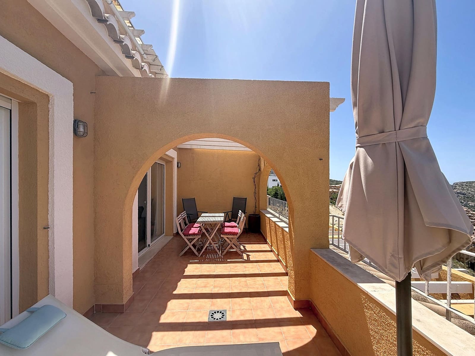 3 quarto Apartamento para venda em Cumbre del Sol com piscina garagem - 320 000 € (Ref: 9908271)