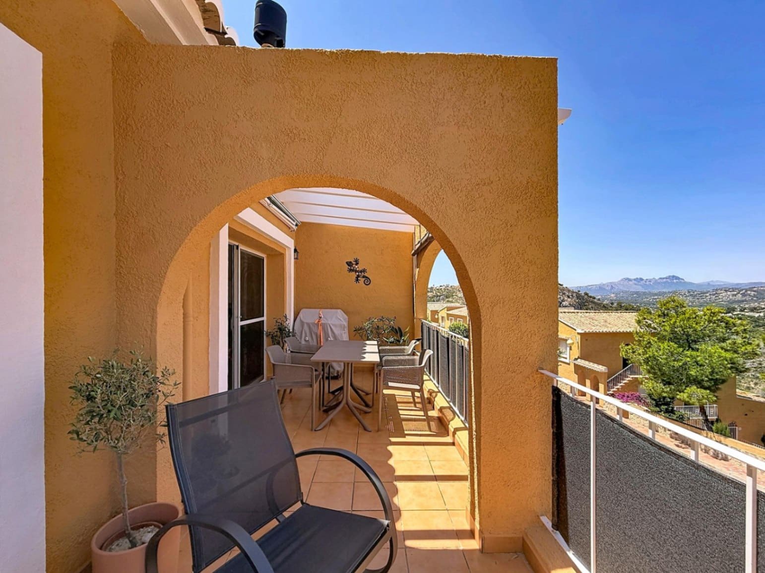 2 bedroom Apartment for sale in Cumbre del Sol with pool garage - € 235,000 (Ref: 9956370)