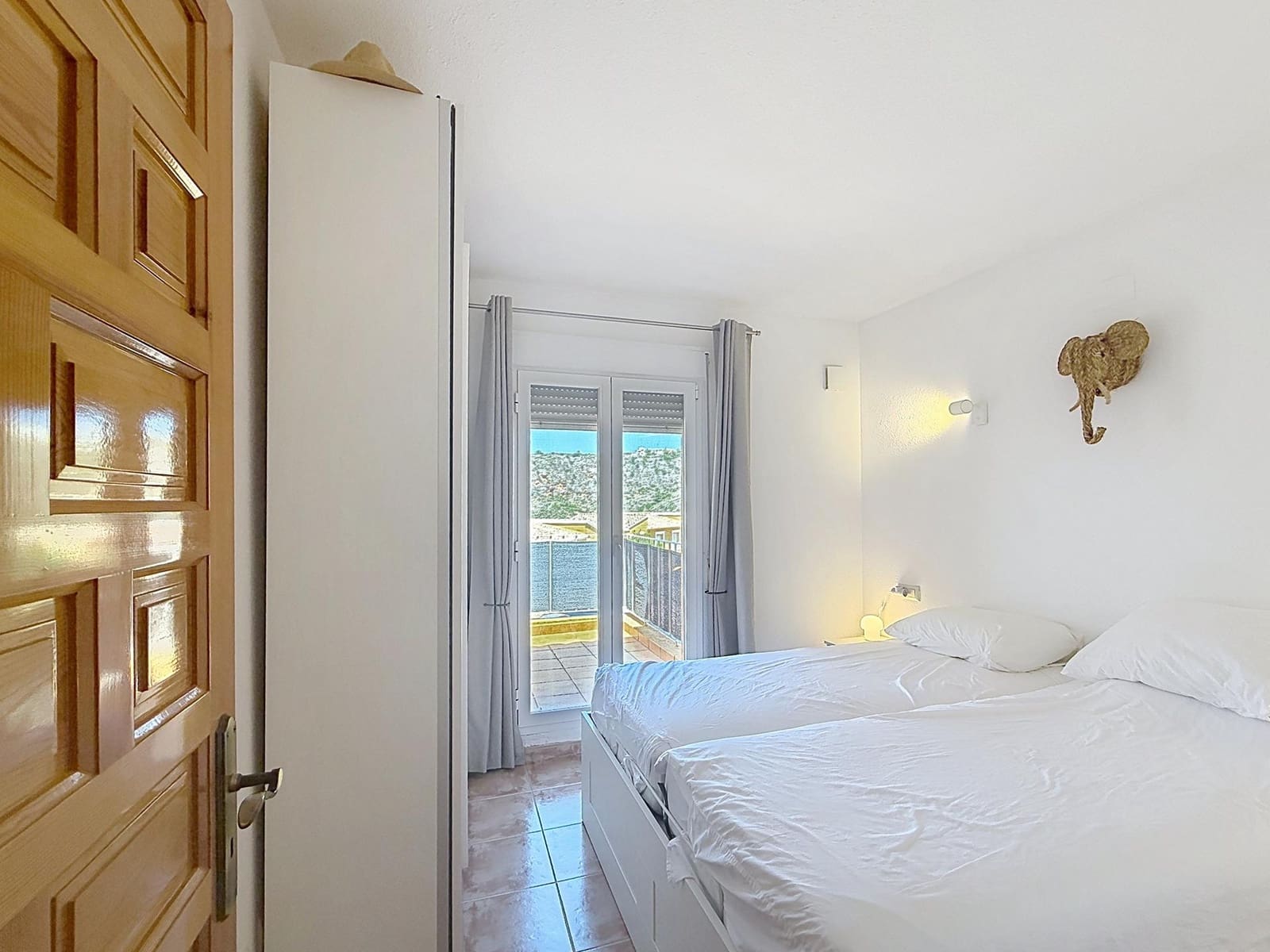 2 bedroom Apartment for sale in Cumbre del Sol with pool garage - € 235,000 (Ref: 9956370)