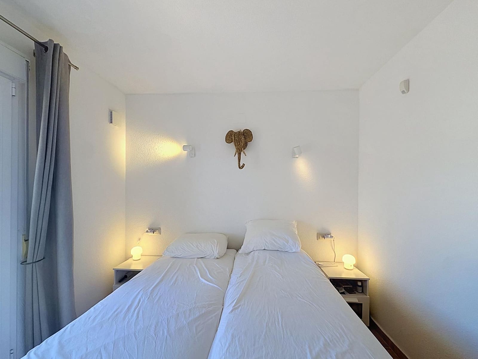 2 bedroom Apartment for sale in Cumbre del Sol with pool garage - € 235,000 (Ref: 9956370)