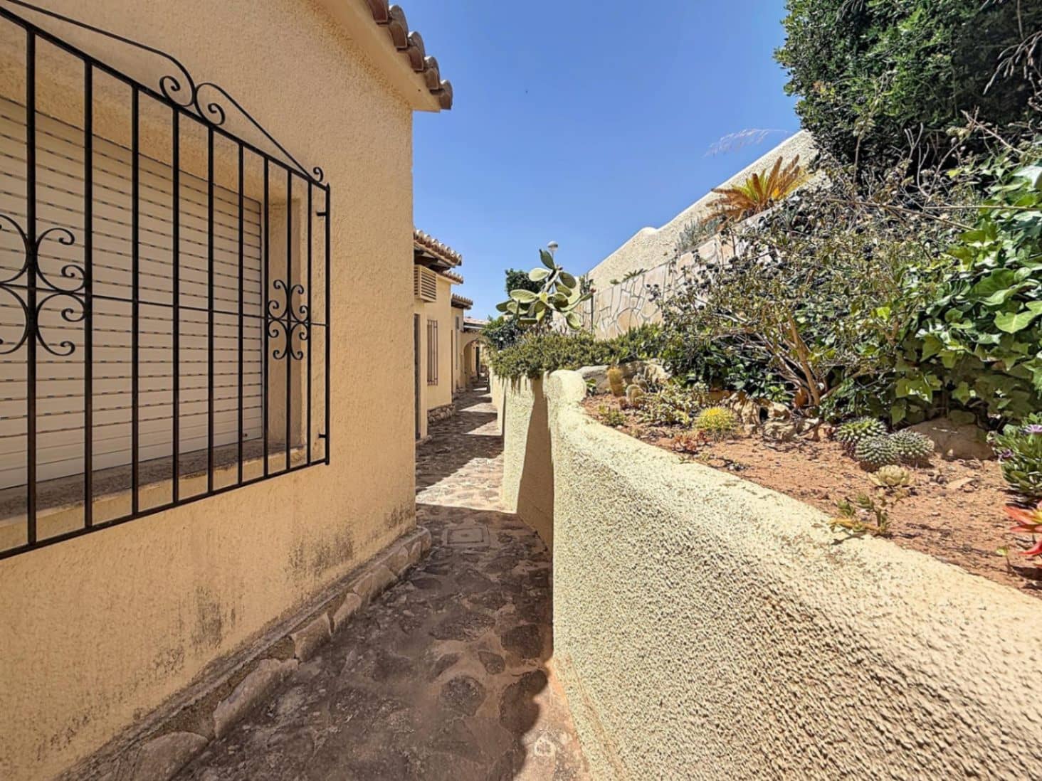 2 chambre Appartement à vendre à Cumbre del Sol avec piscine - 230 000 € (Ref: 9956650)