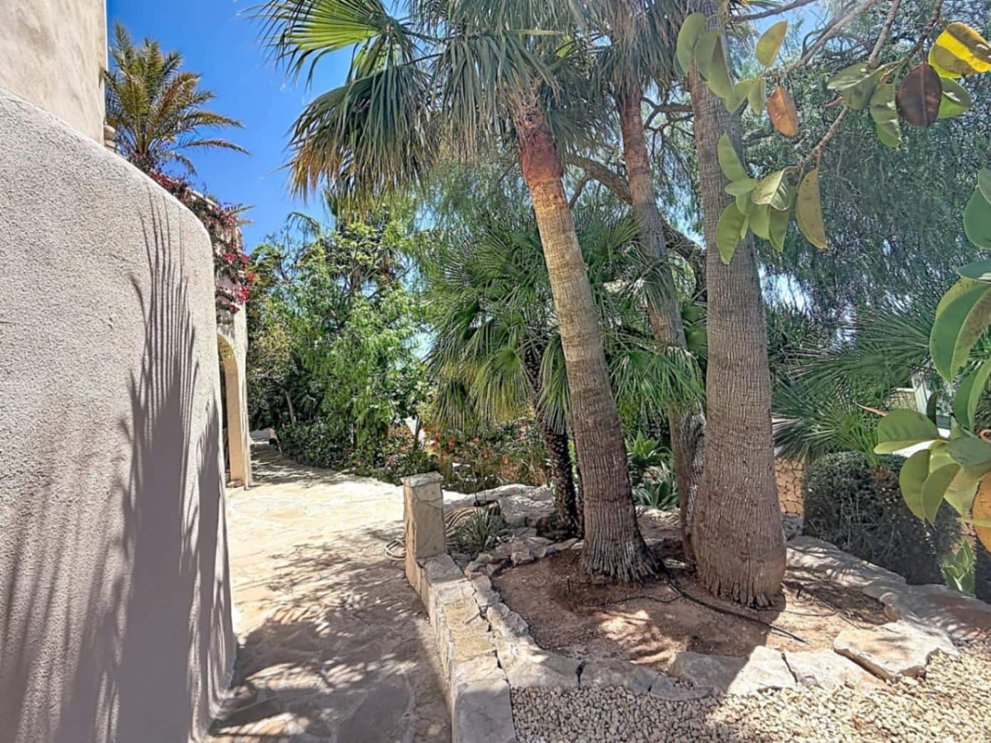 5 soverom Villa til salgs i Cumbre del Sol med svømmebasseng garasje - € 1 850 000 (Ref: 9973857)
