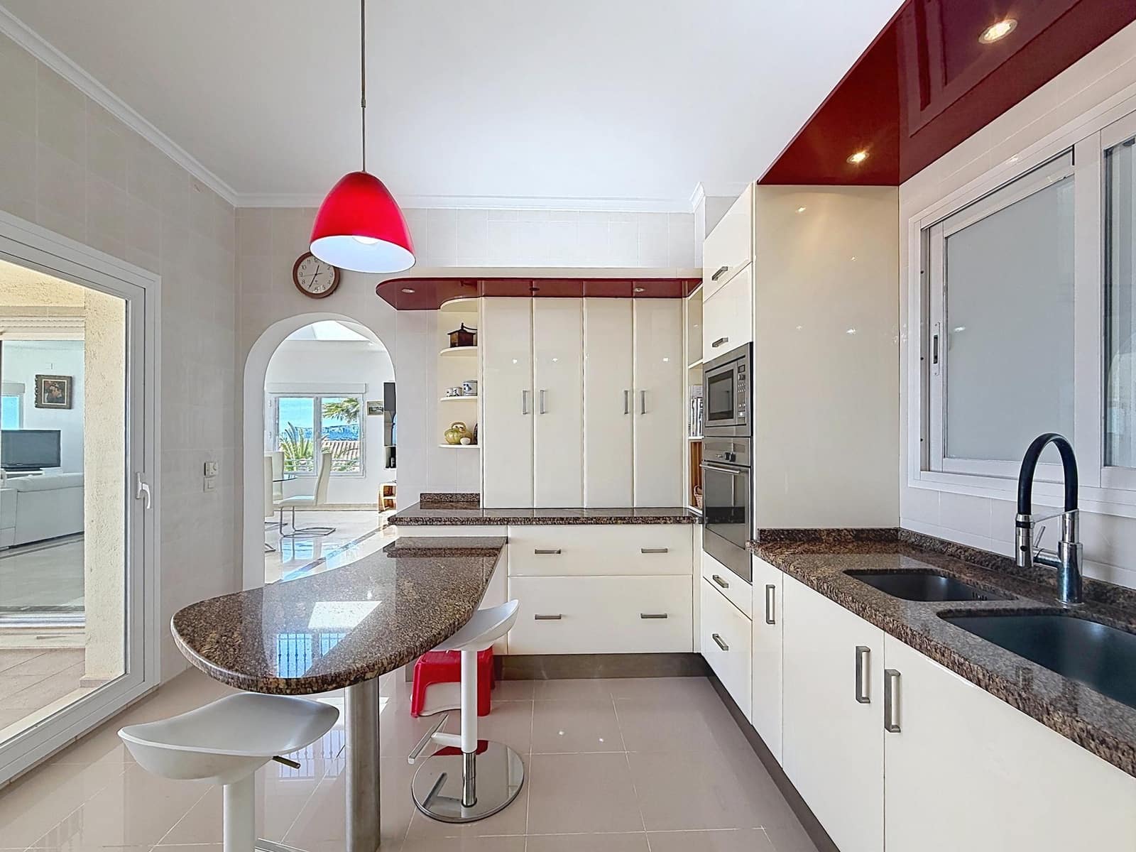 5 soverom Villa til salgs i Cumbre del Sol med svømmebasseng garasje - € 1 850 000 (Ref: 9973857)