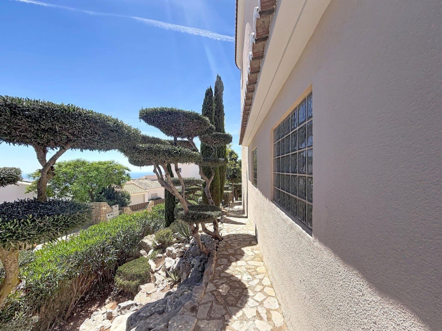 5 soverom Villa til salgs i Cumbre del Sol med svømmebasseng garasje - € 1 850 000 (Ref: 9973857)