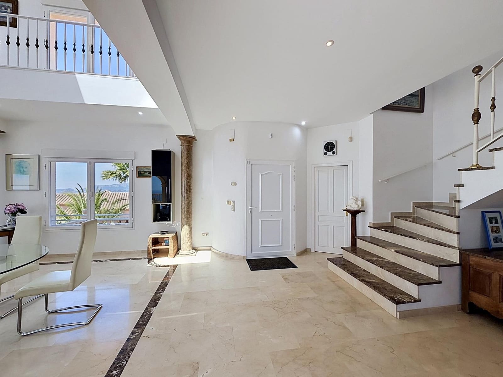 5 soverom Villa til salgs i Cumbre del Sol med svømmebasseng garasje - € 1 850 000 (Ref: 9973857)