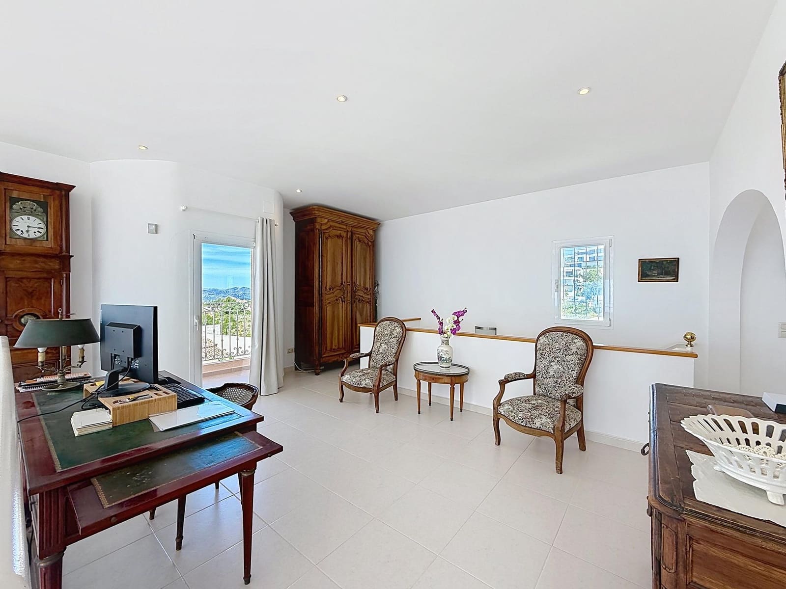 5 soverom Villa til salgs i Cumbre del Sol med svømmebasseng garasje - € 1 850 000 (Ref: 9973857)