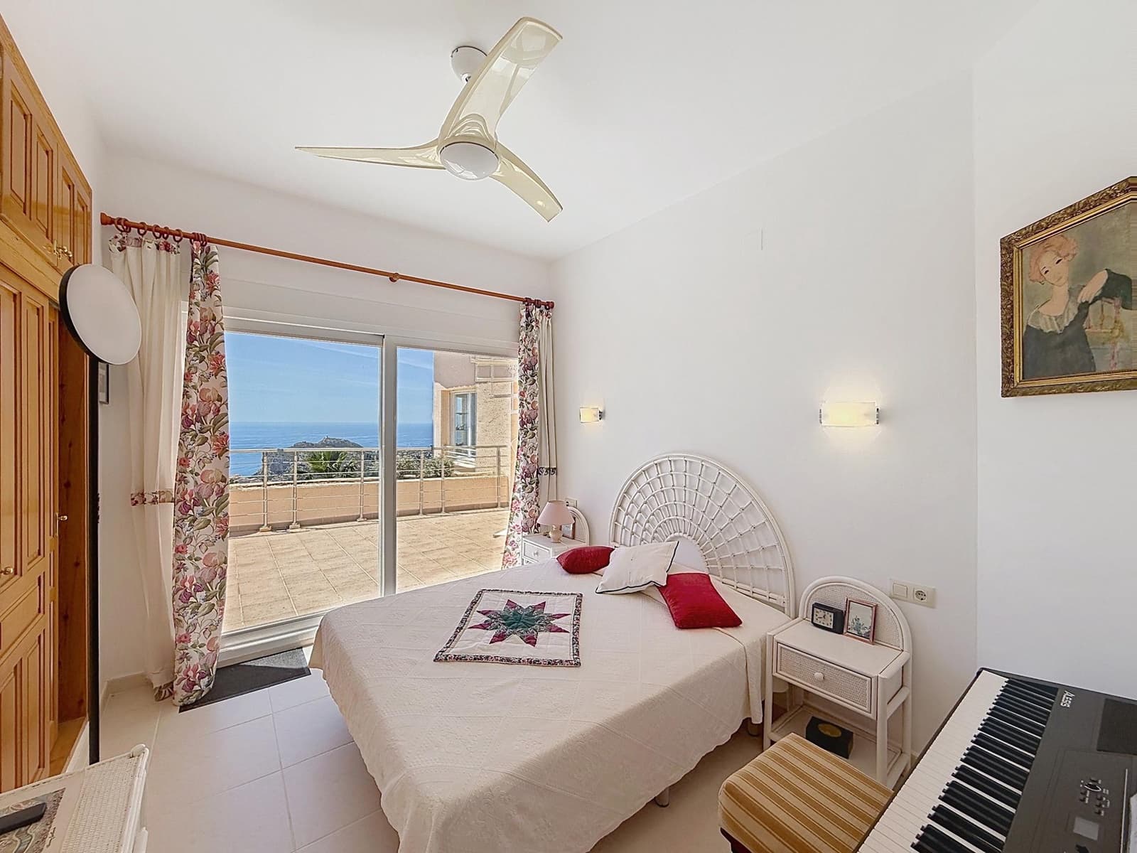 5 soverom Villa til salgs i Cumbre del Sol med svømmebasseng garasje - € 1 850 000 (Ref: 9973857)