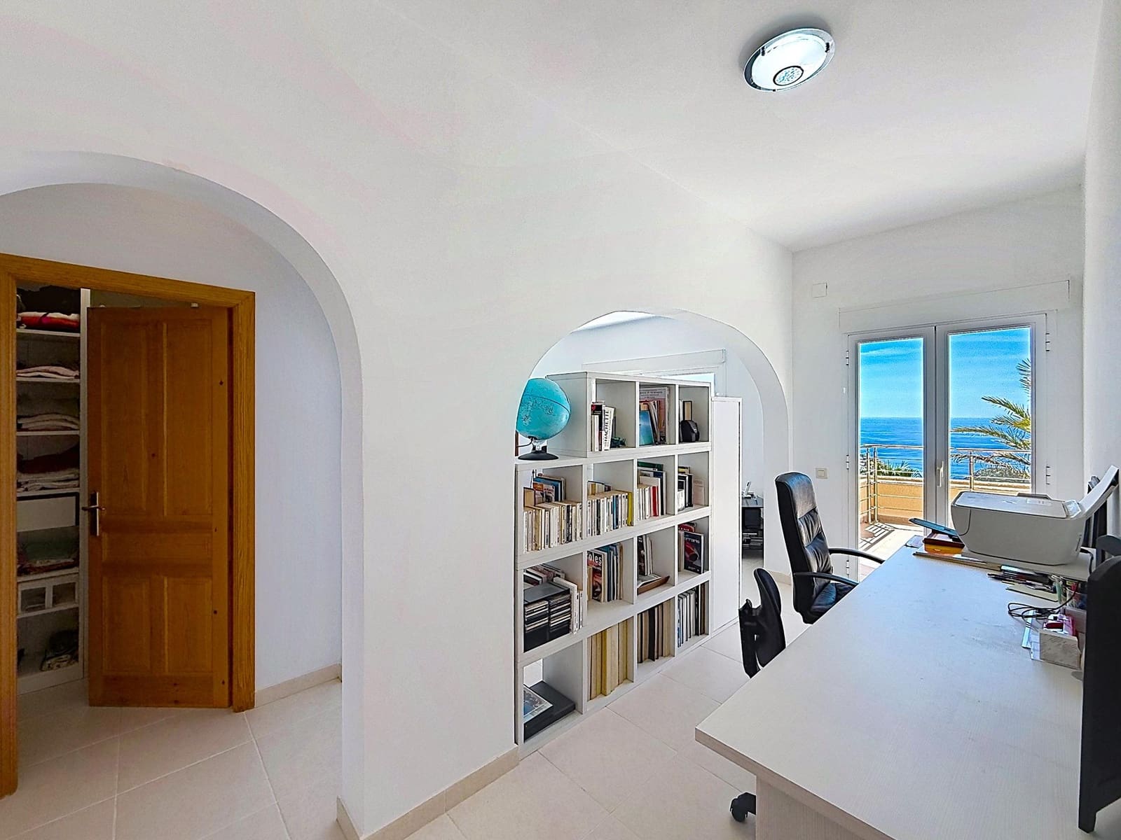 5 soverom Villa til salgs i Cumbre del Sol med svømmebasseng garasje - € 1 850 000 (Ref: 9973857)